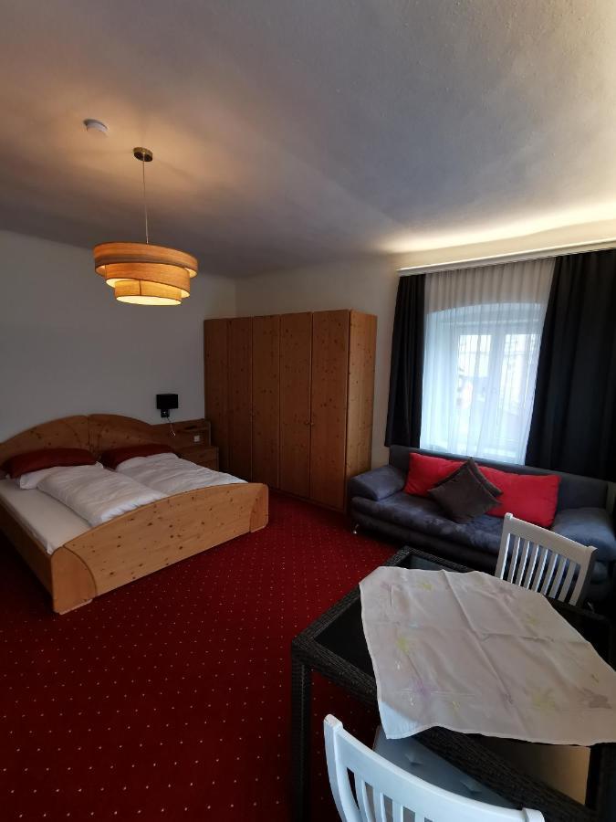 Bed & Breakfast Goldener Stiefel Mariazell Dış mekan fotoğraf